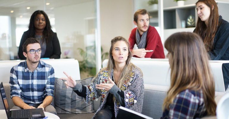 Neste artigo, vamos falar sobre o que é o brainstorming, como funciona, qual a sua importância e a relação com a Gestão da Qualidade.